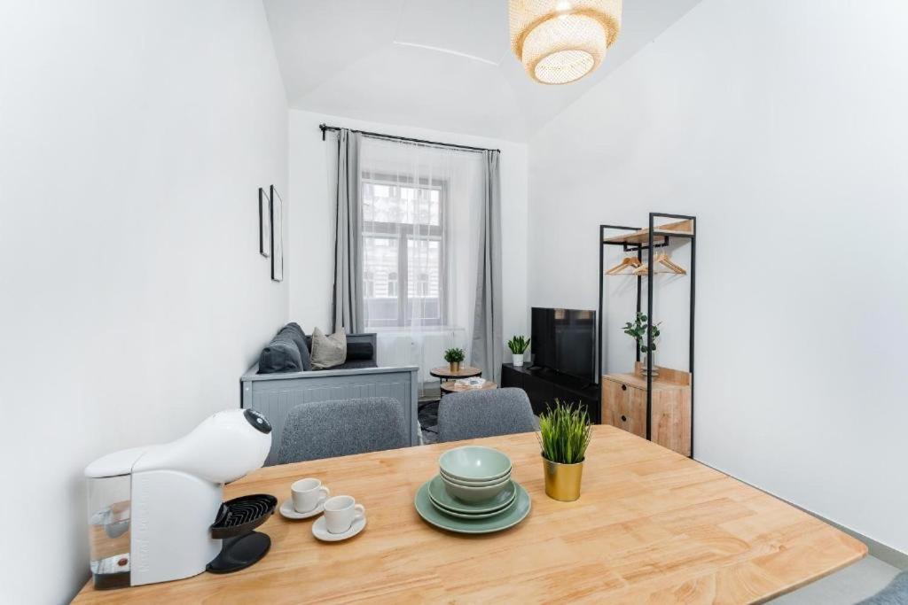 شقة Nice Apartman In New Town براغ المظهر الخارجي الصورة